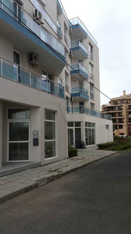 Kraybrezhna Apartment Поморие Экстерьер фото
